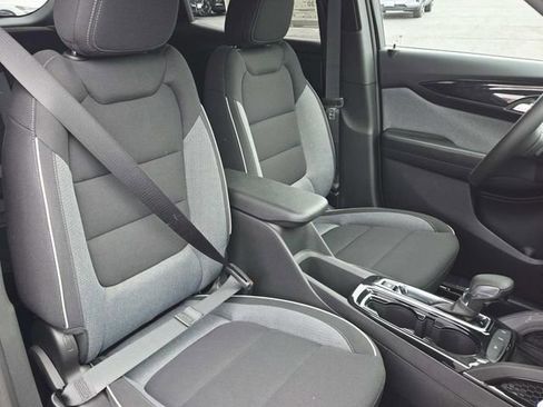 New 2026 Chevrolet TrailBlazer LT w/ Convenience Package FWD image 14