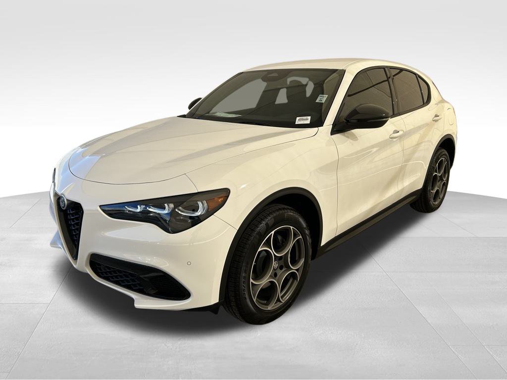 New 2025 Alfa Romeo Stelvio Sprint w/ Convenience Package AWD/4WD image 22
