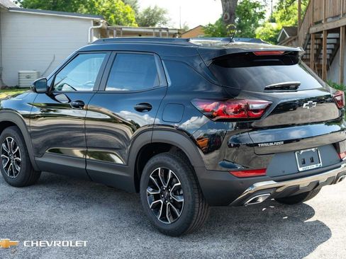 New 2026 Chevrolet TrailBlazer ACTIV w/ Convenience Package FWD image 10