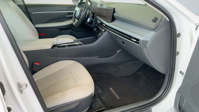 Used 2024 Hyundai Sonata SEL w/ Convenience Package FWD image 24