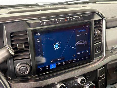 Used 2024 Ford F250 Platinum image 13