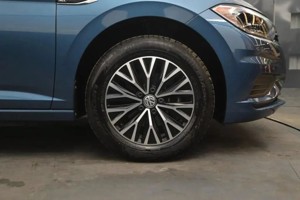 Used 2019 Volkswagen Jetta SEL FWD image 16