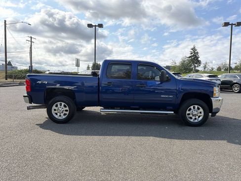Used 2014 Chevrolet Silverado 3500 LT w/ Interior Plus Package AWD/4WD image 2
