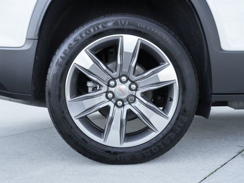 Used 2019 GMC Acadia SLT w/ LPO, Floor Liner Package AWD/4WD image 29