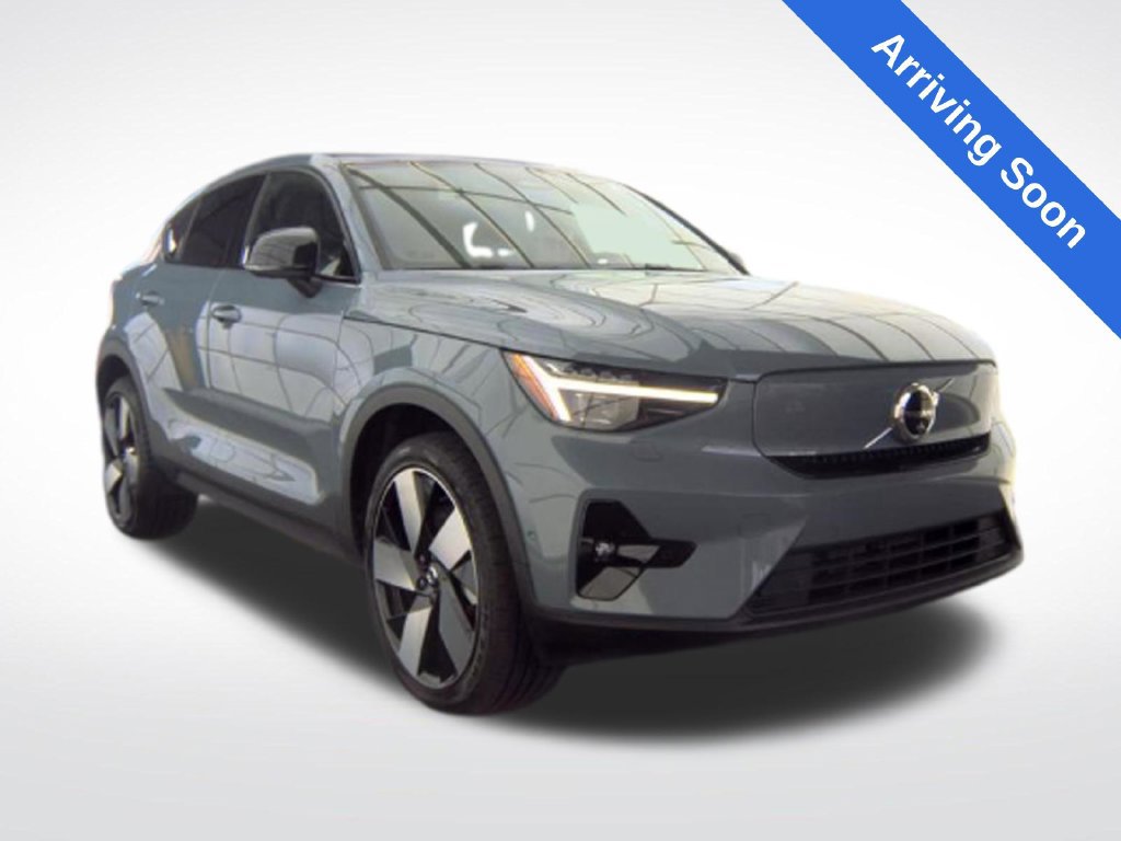Used 2023 Volvo C40 P8 Recharge Ultimate AWD/4WD image 1