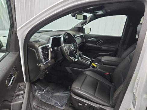 Used 2023 GMC Canyon Elevation w/ Elevation Premium Package AWD/4WD image 28