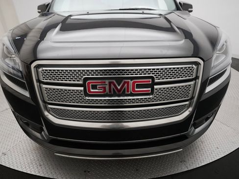 Used 2014 GMC Acadia Denali image 24