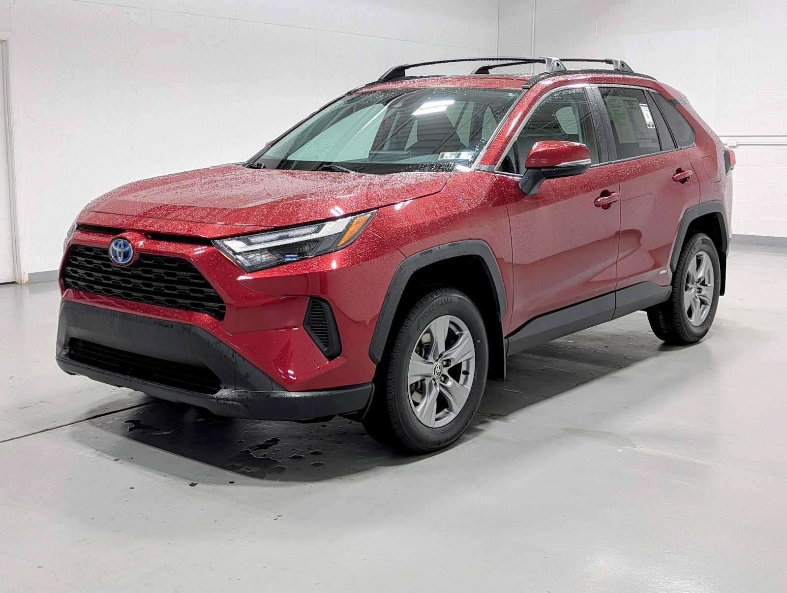 Used 2024 Toyota RAV4 XLE w/ Convenience Package AWD/4WD image 1