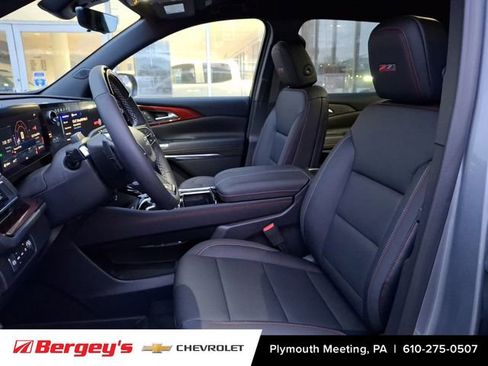 New 2026 Chevrolet Traverse Z71 w/ Enhanced Driving Package AWD/4WD image 9
