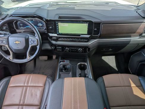 Used 2023 Chevrolet Silverado 1500 High Country w/ High Country Premium Package image 29