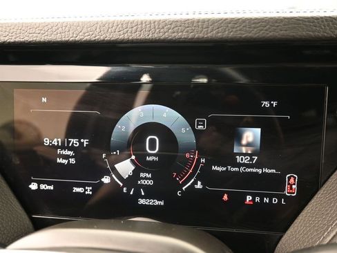 Used 2025 GMC Yukon Denali AWD/4WD image 29