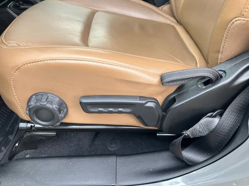 Used 2020 Jeep Wrangler Unlimited Rubicon image 12