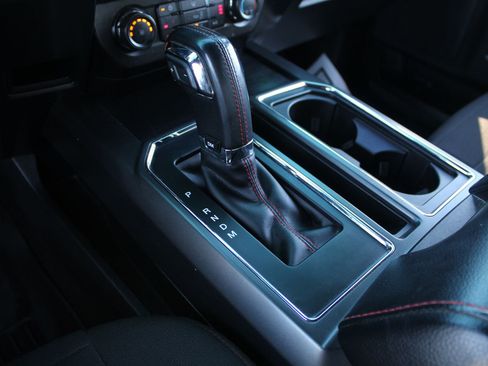 Used 2019 Ford F150 XLT w/ Equipment Group 302A Luxury image 18