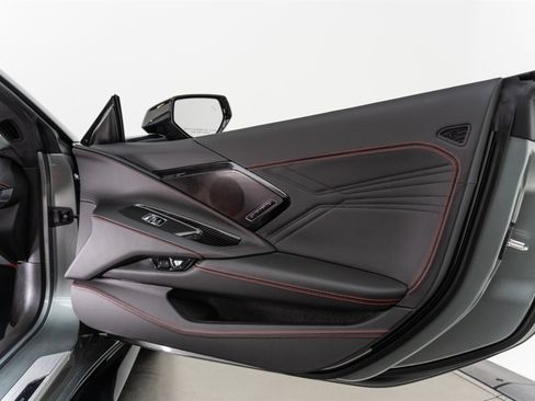 Used 2024 Chevrolet Corvette Z06 RWD image 64