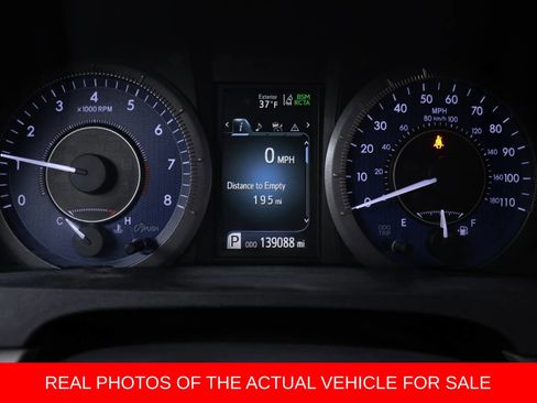 Used 2019 Toyota Sienna XLE image 17