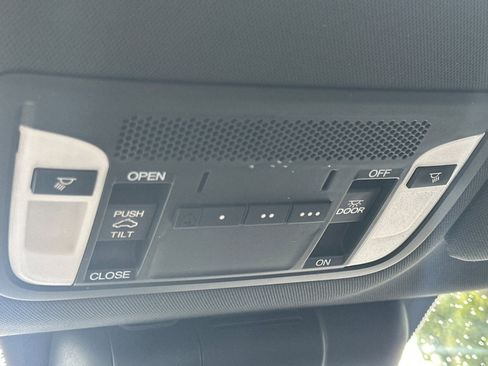 Used 2020 Acura ILX FWD image 20