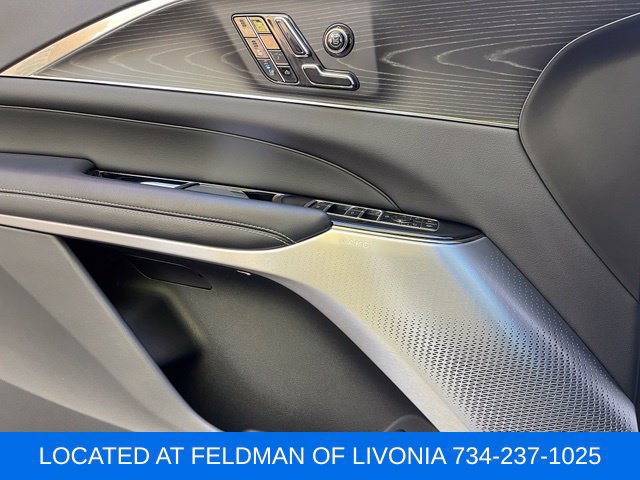 Used 2024 Cadillac Lyriq Sport AWD/4WD image 20