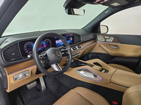 Certified 2026 Mercedes-Benz GLS 450 4MATIC image 17