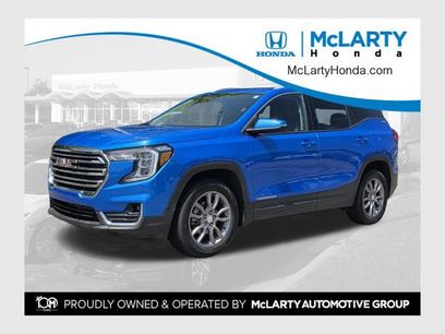 Used 2024 GMC Terrain SLT