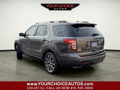 Used 2015 Ford Explorer XLT w/ Equipment Group 202A AWD/4WD image 3