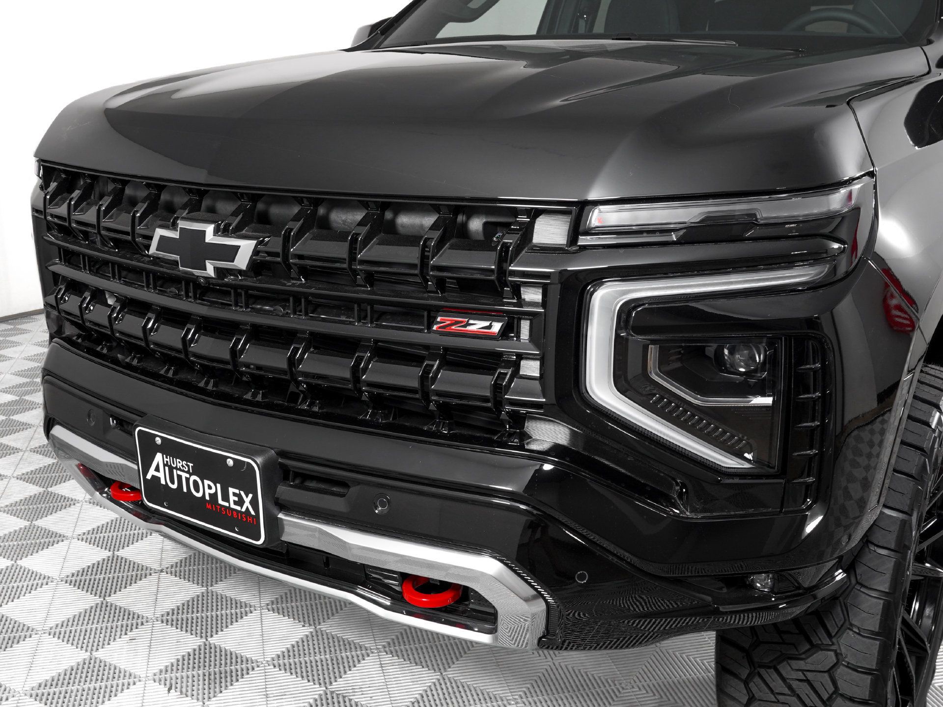 Used 2026 Chevrolet Tahoe Z71 w/ Comfort Package AWD/4WD image 34