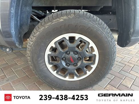 Certified 2024 Toyota Tacoma TRD Off-Road AWD/4WD image 14