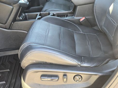 Used 2020 Honda CR-V EX-L image 23