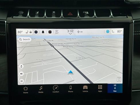 New 2024 Jeep Grand Cherokee L Overland w/ Advanced Protech Group III image 25