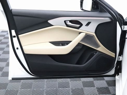 Used 2025 Acura TLX w/ Technology Package image 11