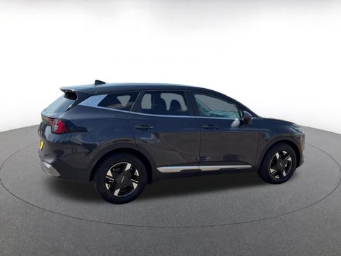 Used 2026 Kia Sportage LX FWD image 11