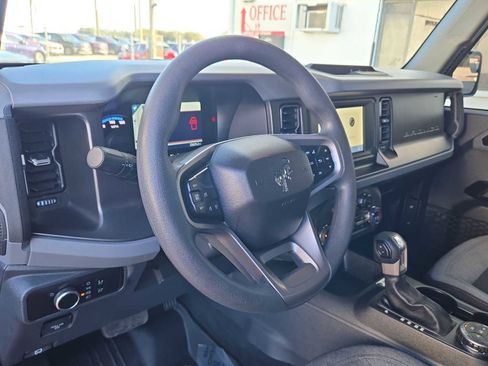 Used 2023 Ford Bronco 4-Door image 10