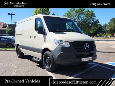 Used 2023 Mercedes-Benz Sprinter 1500 image 3