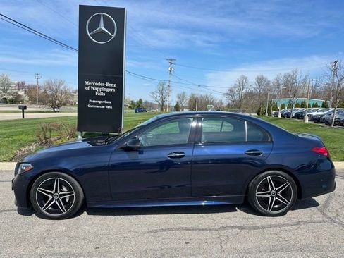 Certified 2022 Mercedes-Benz C 300 4MATIC Sedan image 2