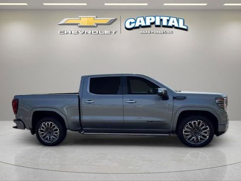Used 2024 GMC Sierra 1500 Denali Ultimate AWD/4WD image 6