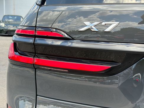 New 2027 BMW X7 xDrive40i AWD/4WD image 10
