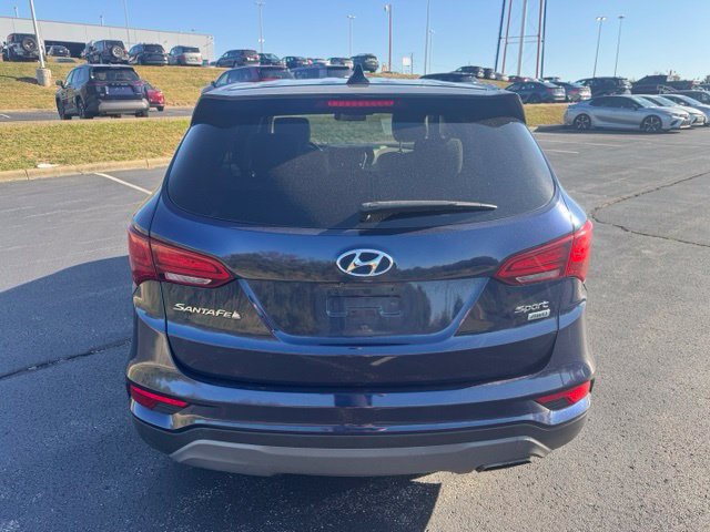 Used 2017 Hyundai Santa Fe Sport w/ Cargo Package AWD/4WD image 4