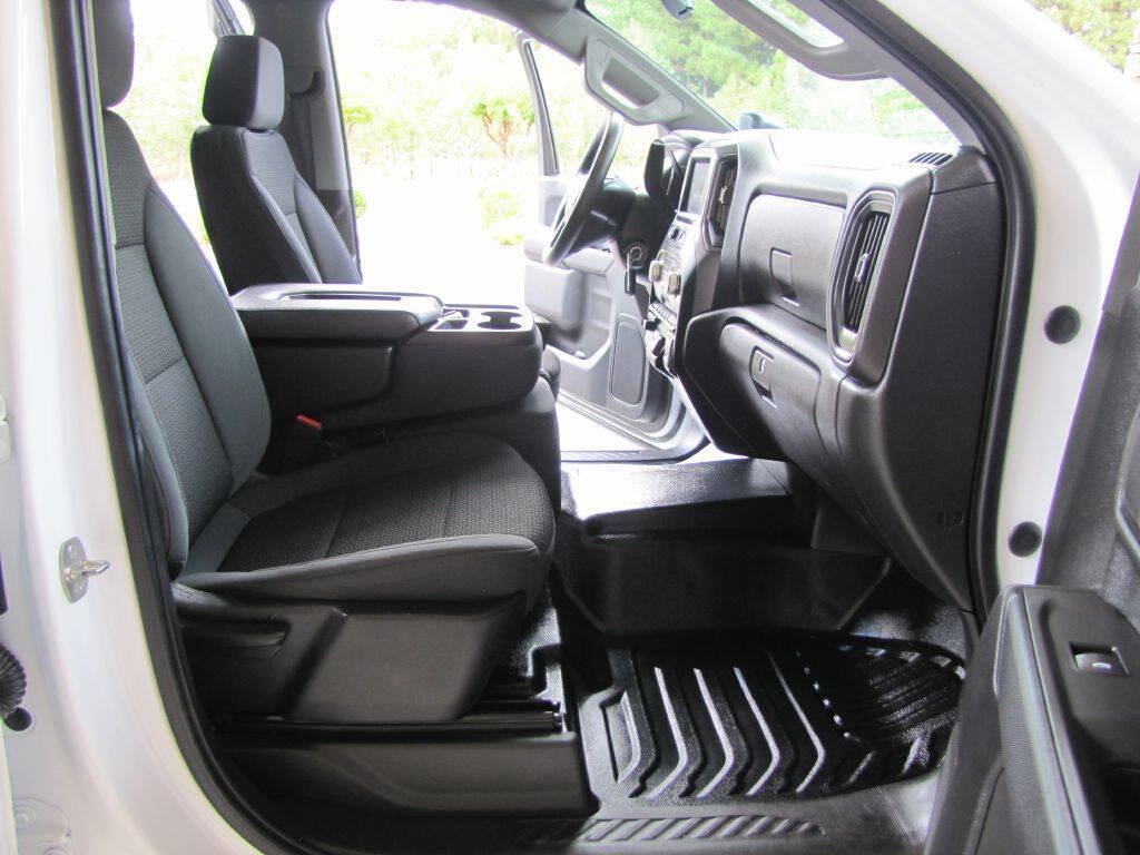 Used 2021 GMC Sierra 2500 4x4 Crew Cab w/ Convenience Package image 20