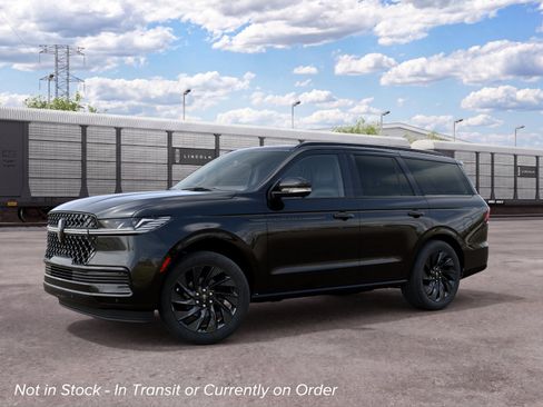 New 2027 Lincoln Navigator Reserve w/ Jet Appearance Package AWD/4WD image 26