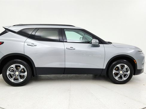 Used 2023 Chevrolet Blazer LT image 5