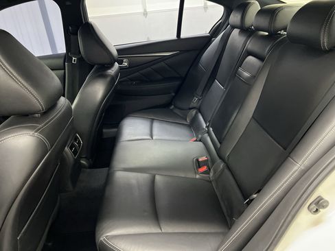Used 2021 INFINITI Q50 Sensory image 99
