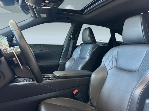 Used 2024 Lexus RX 350 Premium w/ Accessory Package (Z1) FWD image 5