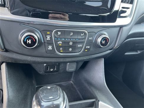 Certified 2020 Chevrolet Traverse LS image 15