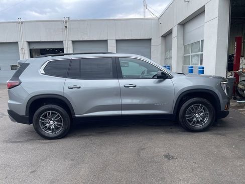Used 2026 GMC Acadia Elevation AWD/4WD image 8