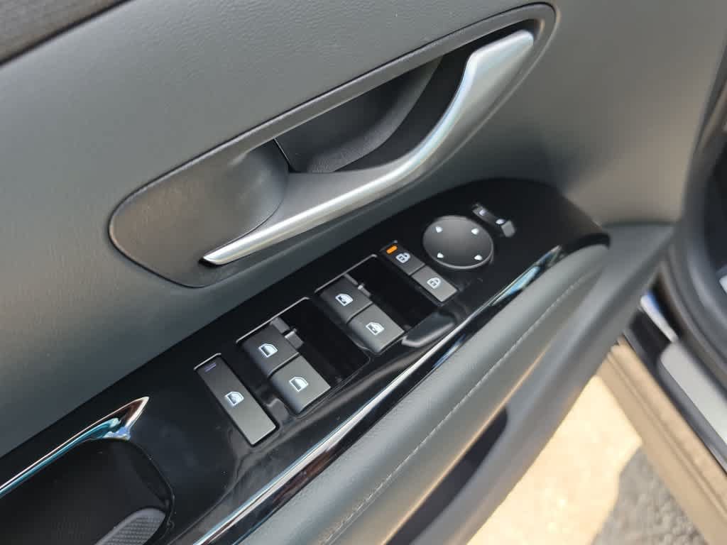 New 2026 Hyundai Tucson Limited AWD/4WD image 17