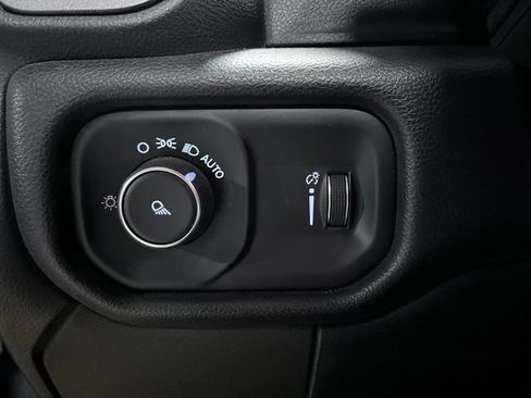 Used 2022 RAM 2500 Tradesman AWD/4WD image 22