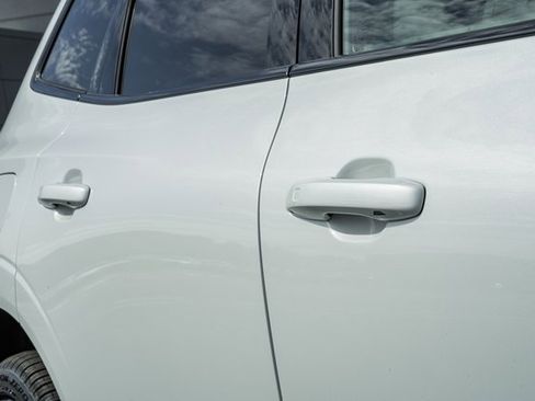 New 2026 Volvo XC60 B5 Ultra w/ Protection Package Premier image 15