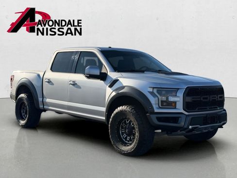 Used 2018 Ford F150 Raptor w/ Equipment Group 802A Luxury AWD/4WD image 8