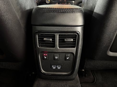 Used 2018 Chrysler 300 S w/ Safetytec Plus Group RWD image 23