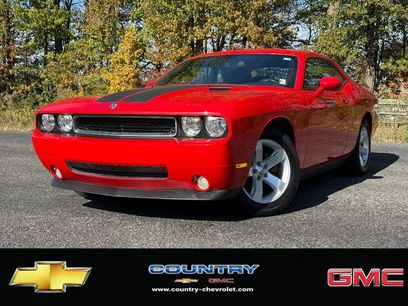 Used 2010 Dodge Challenger SE