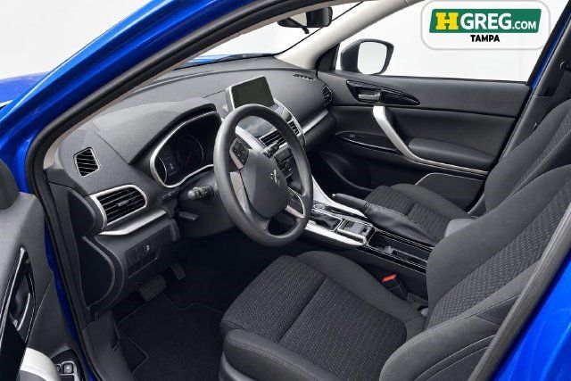 Used 2020 Mitsubishi Eclipse Cross LE AWD/4WD image 7